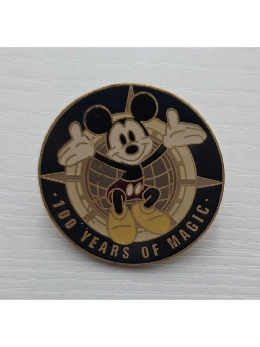 Vintage. Disney " 100 Years Of Magic " Mickey Mouse Globe Pin